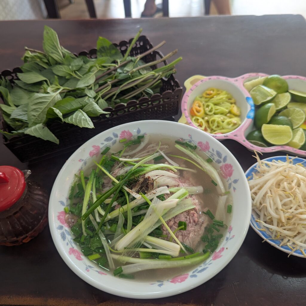 Vietnam – Pho, coffee, tea and me!🍜