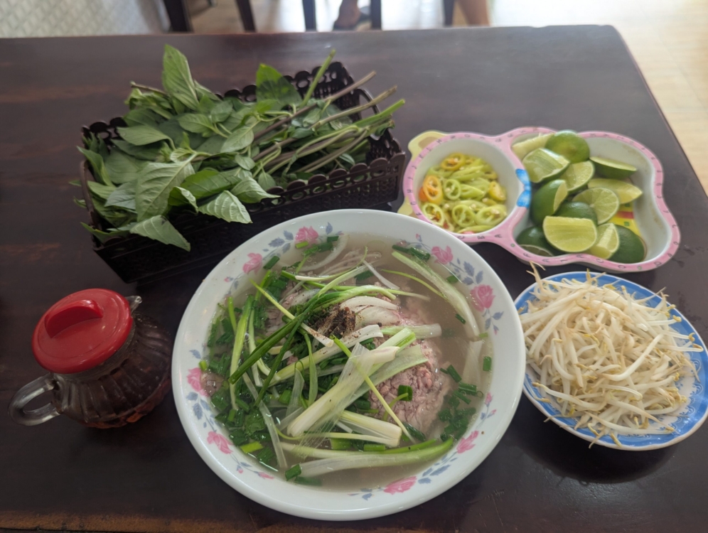 Vietnam - Pho, coffee, tea and me!🍜