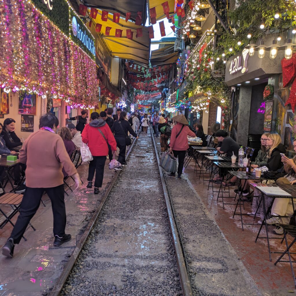 Hanoi, Vietnam – train street experience!🚆🍻