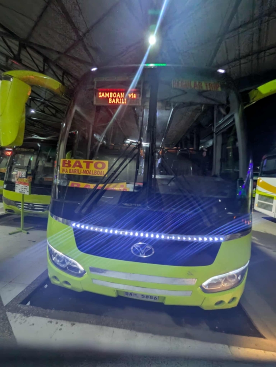 Cebu, Philippines - Moalboal road trip! 🚌