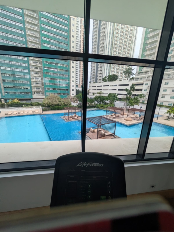 Cebu, Philippines - living the city life!