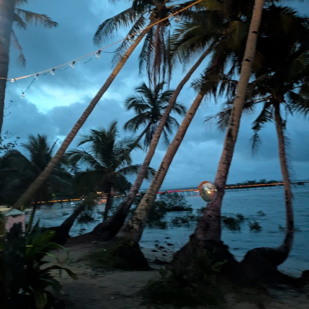 Siagaro, Philippines road trip!  Amazing island!! 🏝️